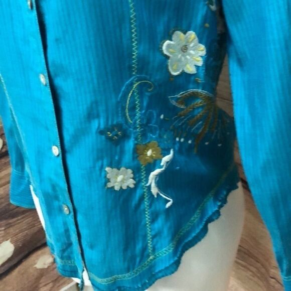 Chico’s button down embroidered collared silk blouse - Picture 7 of 11